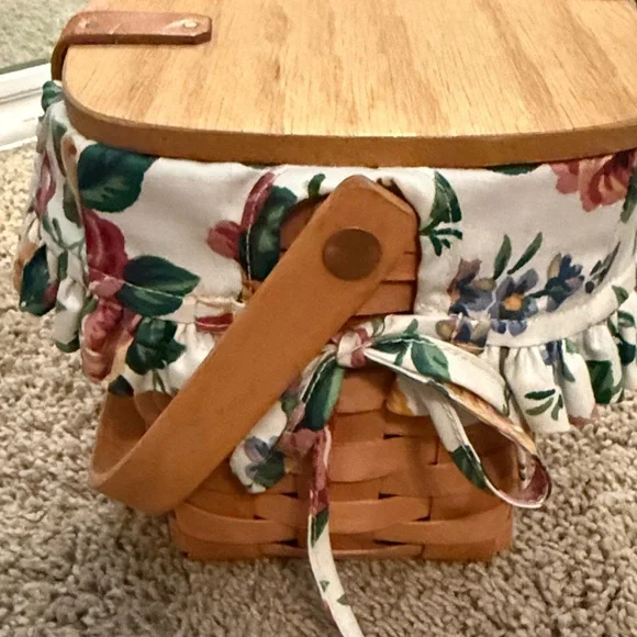 Longaberger Basket with Floral Trim - Picture 7 of 9